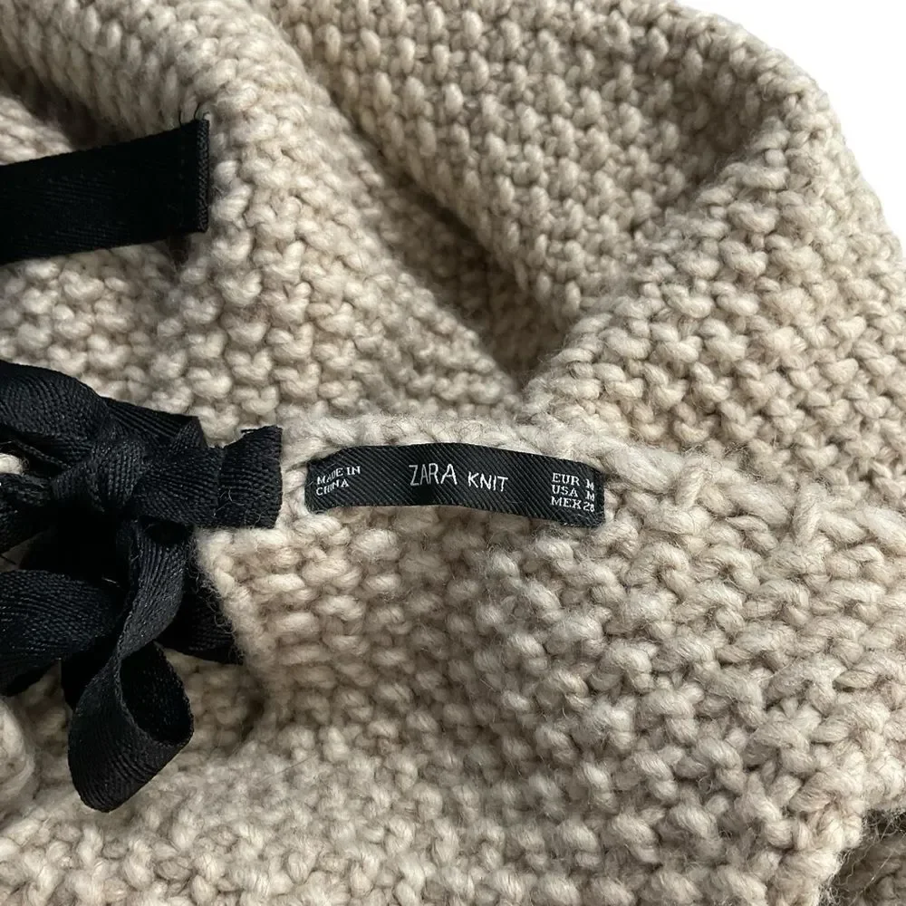 Zara Knit Cream Back Tie Neckline Size M